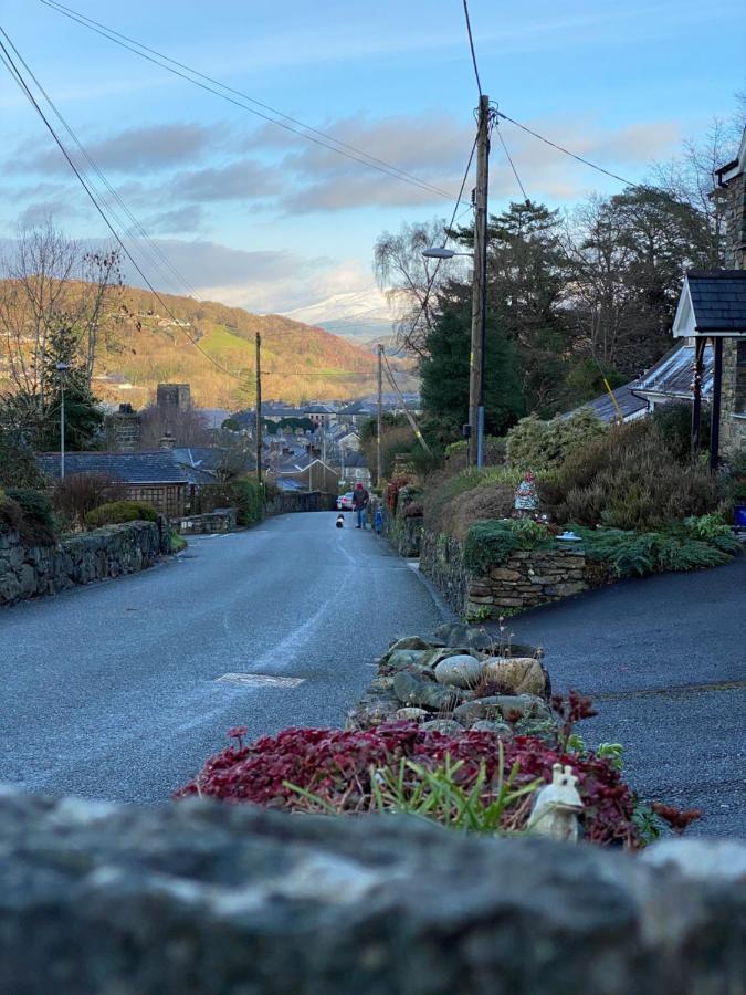 Snowdonia Snug - Studio Style Accommodation Dolgellau Ngoại thất bức ảnh